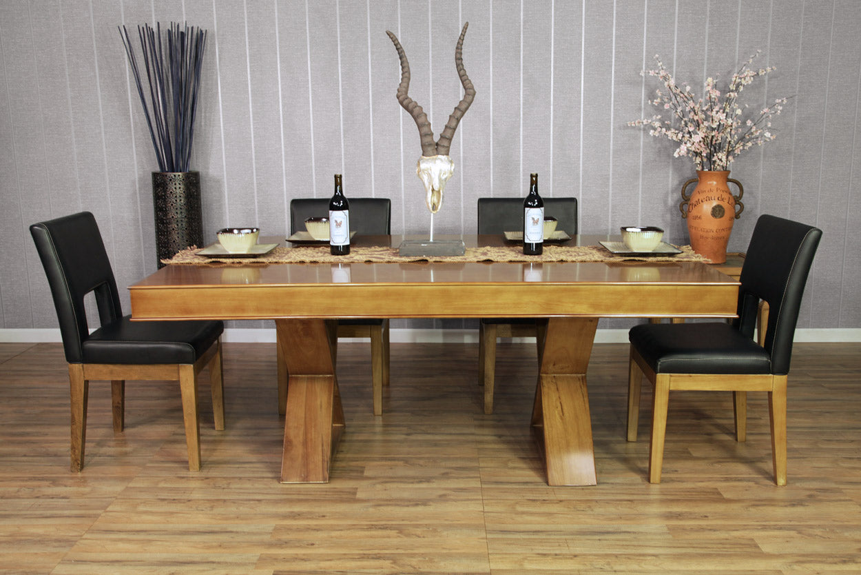 BBO Poker Tables: Helmsley Chair - Walnut
