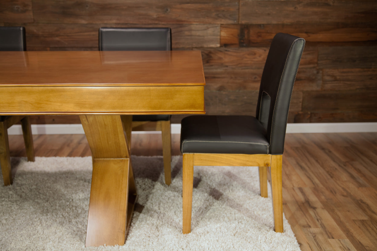 BBO Poker Tables: Helmsley Chair - Walnut